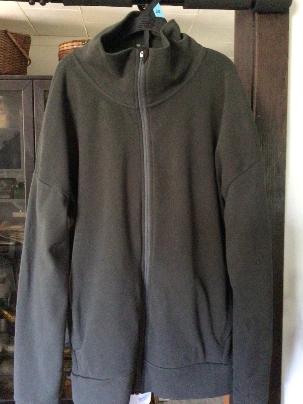 Modetta soft zip up sweater